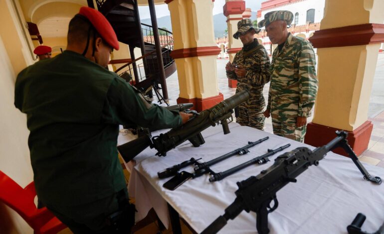 estamos-prontos-para-luta-armada-em-caso-de-invasao-dos-eua,-diz-maduro