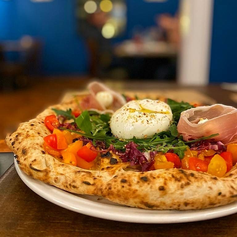 Veja quais pizzarias brasileiras estão entre as 50 melhores do mundo em 2025