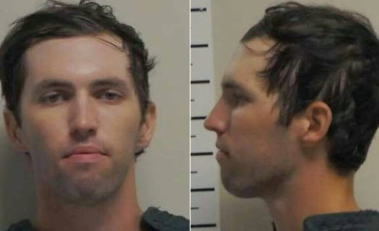 dna-encontrado-na-cena-do-assassinato-de-kirk-coincide-com-o-do-suspeito,-diz-fbi