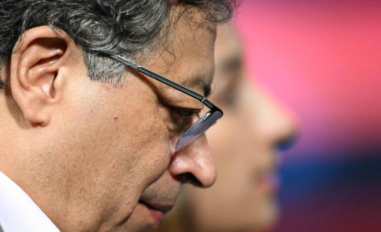 presidente-da-colombia-diz-que-‘uma-grande-mulher’-sabe-usar-‘seu-clitoris-e-seu-cerebro’;-veja-video