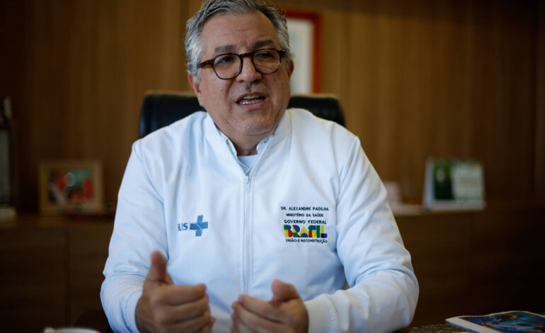 ‘to-nem-ai’,-diz-padilha-sobre-espera-por-pedido-de-visto-aos-eua-para-ir-a-onu