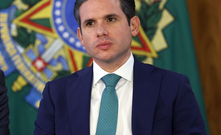 Motta afirma que isenção do IR pode entrar em pauta na semana que vem