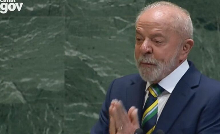 Pobreza é tão inimiga da democracia quanto extremismo, diz Lula na ONU