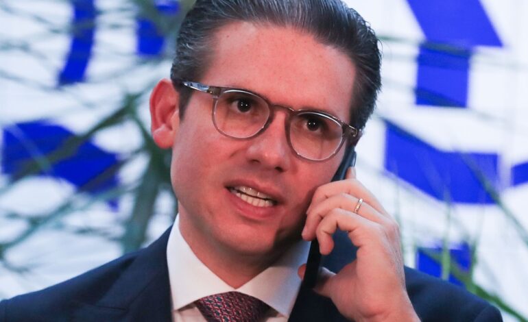 motta: decisao-que-barrou eduardo-bolsonaro-em-lideranca-foi-tecnica