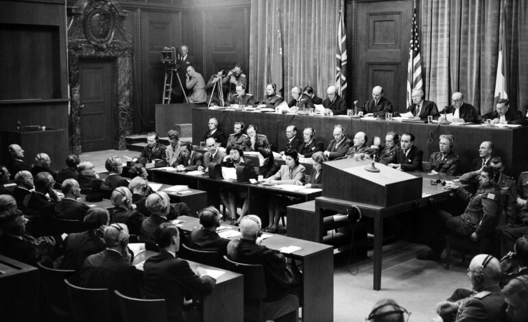 serie-na-netflix-reencena-horrores-de-hitler-e-traz-uma-segunda-guerra-didatica
