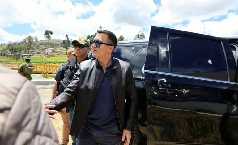 carro-do-presidente-do-equador-e-atacado;-5-sao-detidos