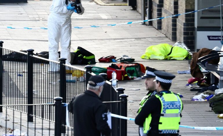 ataque-a-trem-em-cambridge-deixa-nove-pessoas-em-estado-grave