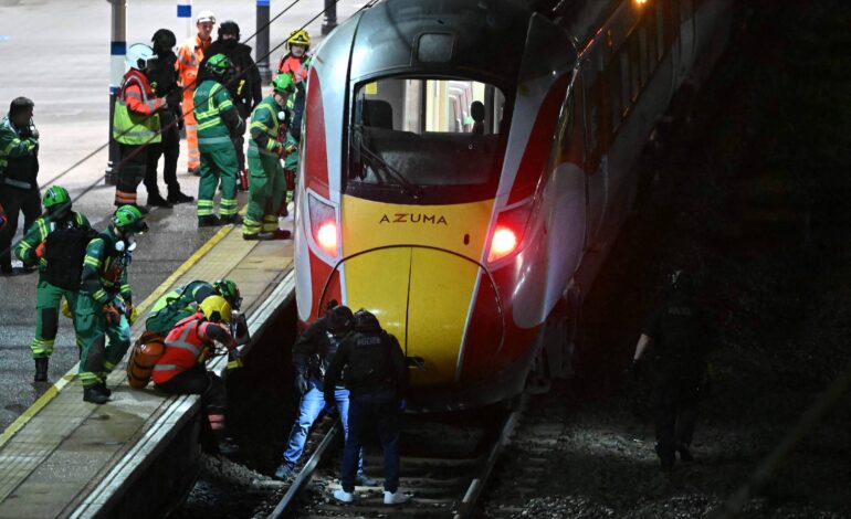 ataque-a-faca-em-trem-na-inglaterra-fere-10-pessoas;-policia-descarta-terrorismo