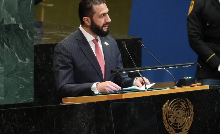 ex-combatente-da-al-qaeda,-lider-da-siria-se-reune-com-trump-na-casa-branca-em-encontro-historico
