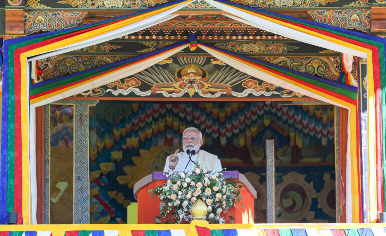 premie-da-india-chama-explosao-em-nova-deli-de-conspiracao-e-cobra-punicao