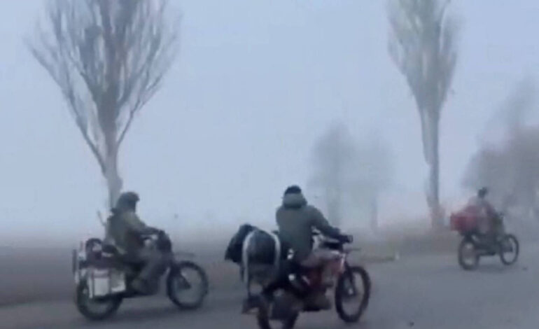 putin-troca-tanques-por-motos-em-nova-tatica-contra-ucrania;-veja-video