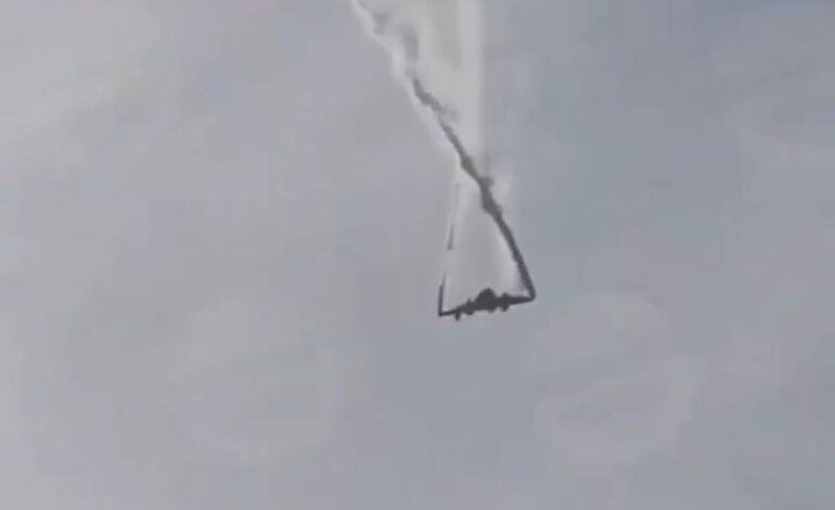 aviao-militar-cargueiro-da-turquia-cai-na-georgia-com-20-a-bordo;-veja-video
