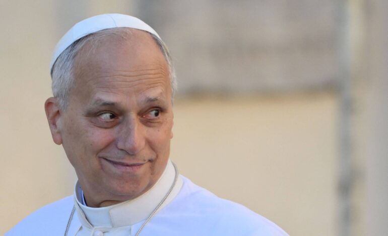 apos-vetar-maria-salvadora,-papa-descarta-aparicoes-de-cristo-na-franca