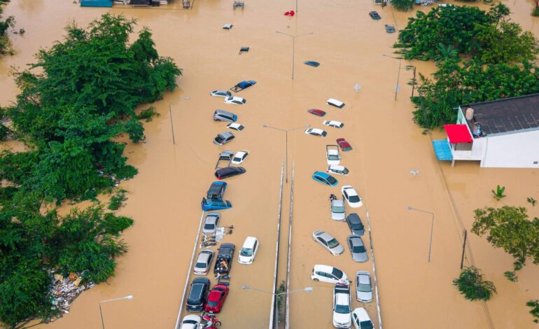 enchentes-no-sudeste-asiatico-matam-33-e-afetam-2,7-milhoes-na-tailandia;-veja-video