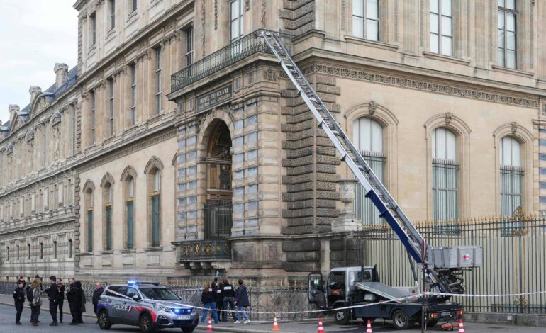 franca-detem-4-outros-suspeitos-em-investigacao-sobre-roubo-do-louvre