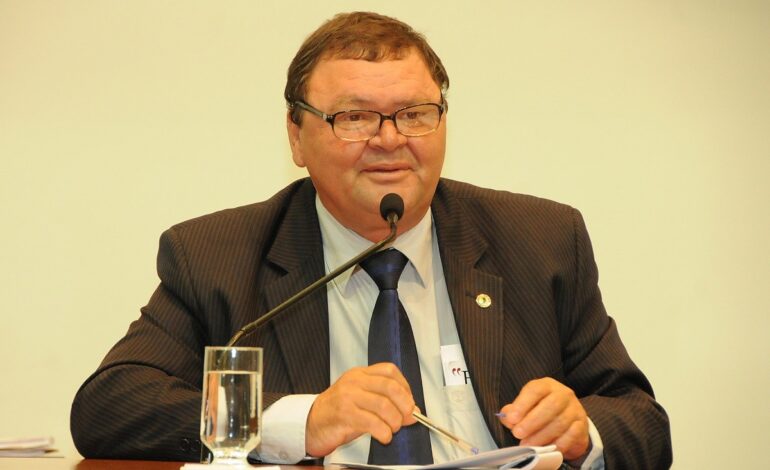 ex-senador-jose-bonifacio-morre-apos-sofrer-acidente-de-carro-e-ficar-quatro-dias-internado