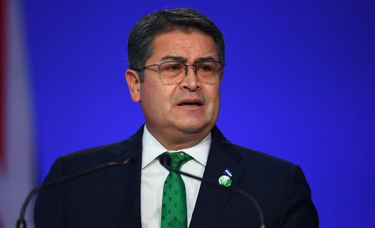 apos-indulto-de-trump,-eua-libertam-ex-presidente-de-honduras-condenado-por-trafico-de-drogas