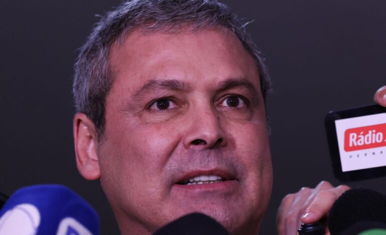 lider-do-pt-considera-escandalosa-decisao-de-votar-pl-da-dosimetria