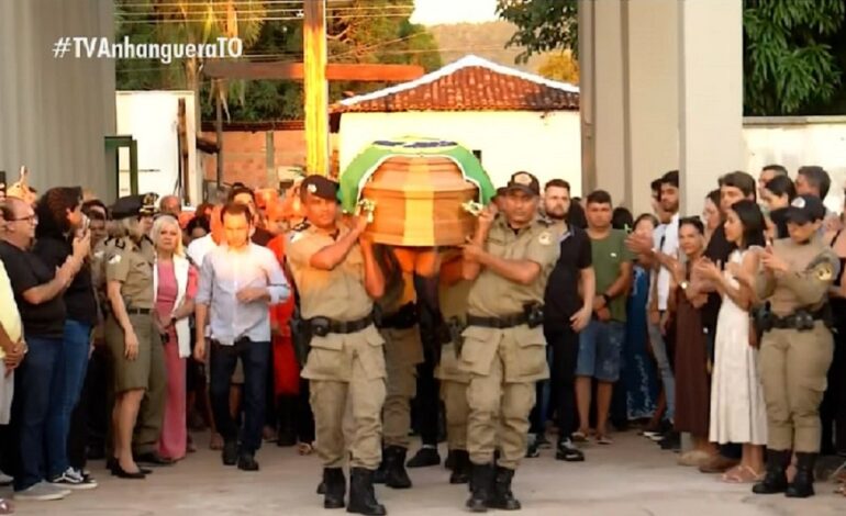 ex-governador-moises-avelino-e-sepultado-com-homenagens-e-salva-de-tiros