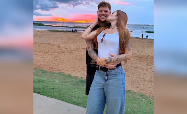cantor-ferrugem-e-familia-curtem-por-do-sol-em-palmas-antes-de-passeio-ao-jalapao