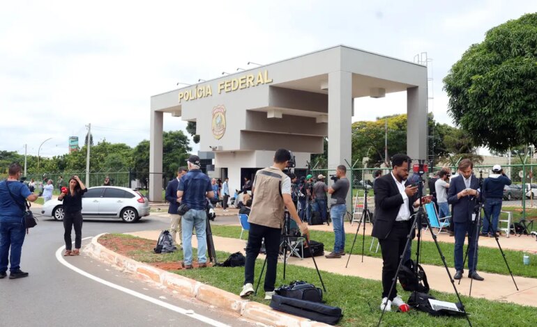 8/1:-lembre-como-a-imprensa-estrangeira-repercutiu-condenacoes-do-stf