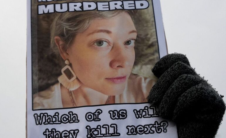 mae-e-poetisa:-quem-era-a-mulher-morta-pela-policia-nos-eua