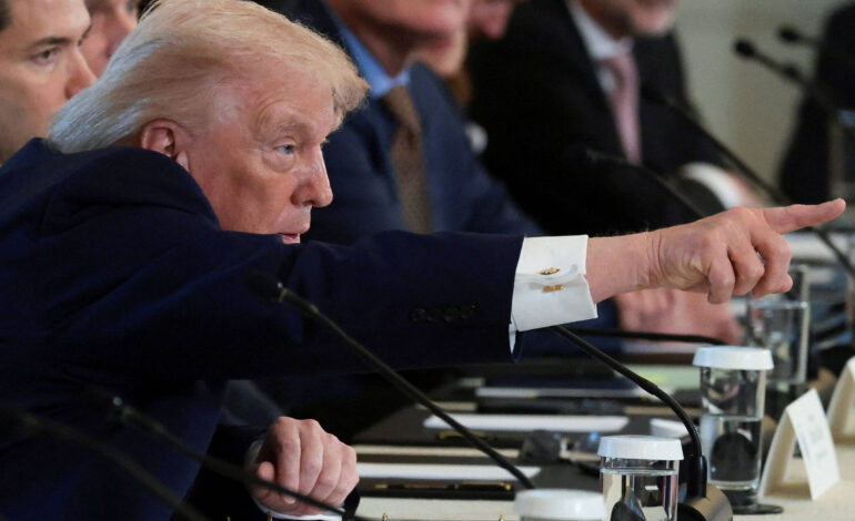 cuba-nao-tera-mais-petroleo-ou-dinheiro-da-venezuela-e-deveria-fazer-acordo-logo,-diz-trump