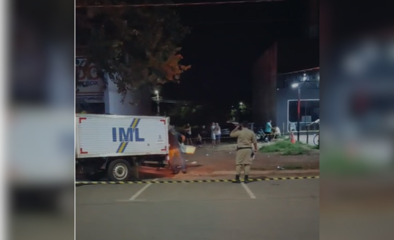 adolescente-e-morto-e-homem-fica-ferido-apos-tiros-em-distribuidora-de-bebidas-em-palmas