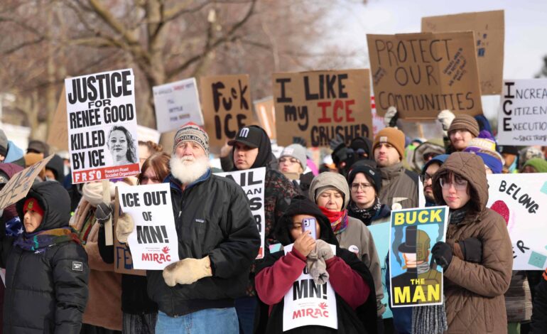 governo-trump-anuncia-envio-de-centenas-de-agentes-a-minneapolis-em-meio-a-protestos