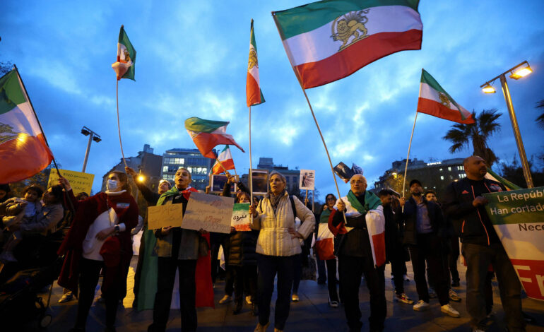 paises-europeus-convocam-diplomatas-do-ira-apos-repressao-a-protestos-matar-centenas