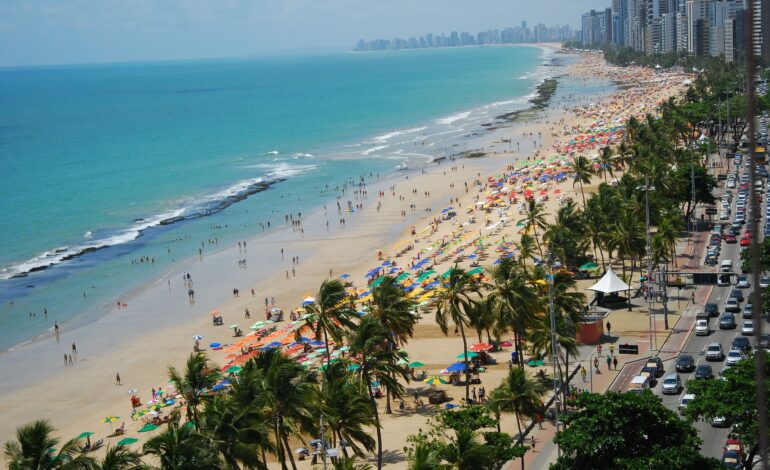 recife-e-eleita-por-turistas-um-dos-destinos-em-alta-para-2026,-diz-tripadvisor