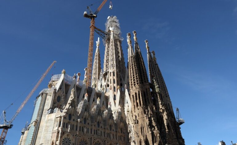 Basílica Sagrada Família, em Barcelona, atinge novo recorde de altura