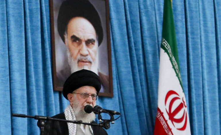 regime-que-khamenei-ajudou-a-criar-sobrevivera-a-sua-morte