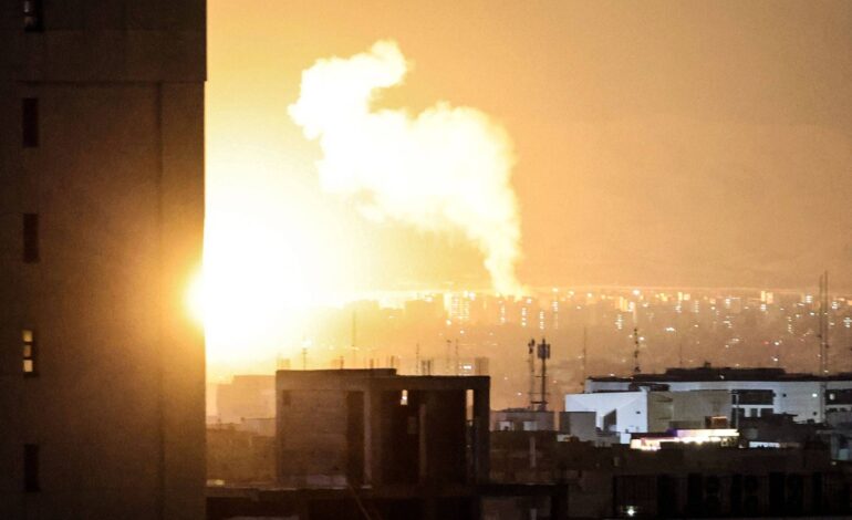 eua-e-israel-ampliam-ataques-em-nova-fase-da-guerra-no-ira