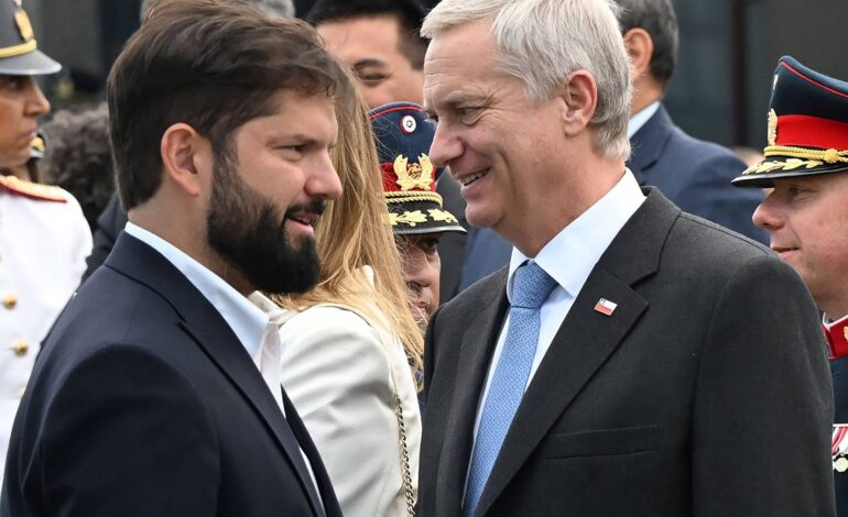 kast-toma-posse-no-chile-prometendo-moderacao;-boric-deixa-legado-ambiguo