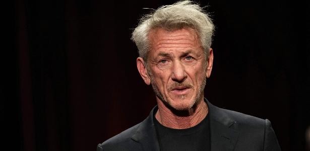 sean-penn-troca-oscar-pela-ucrania;-ator-ja-emprestou-estatueta-a-zelensky
