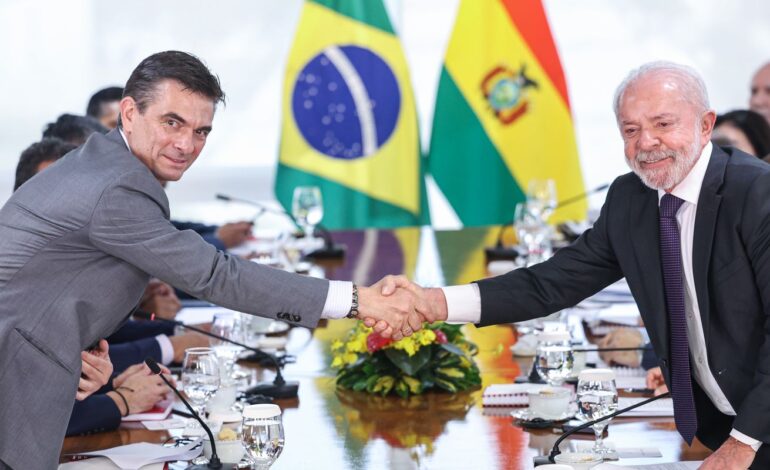 Brasil quer aumentar produção e importação de gás da Bolívia