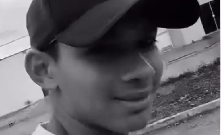 ‘fiquei-sem-chao’,-desabafa-prima-de-jovem-que-foi-supostamente-atropelado-apos-cair-de-moto