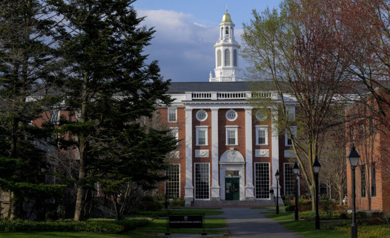 governo-trump-abre-mais-duas-investigacoes-contra-universidade-harvard