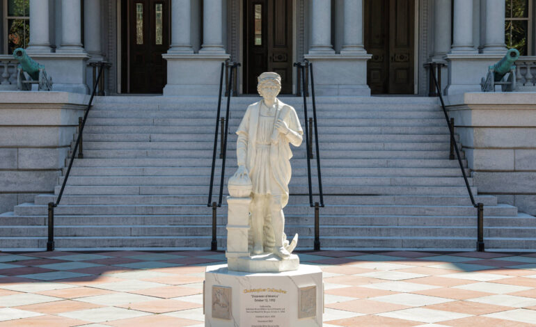 trump-instala-estatua-de-cristovao-colombo-perto-da-casa-branca