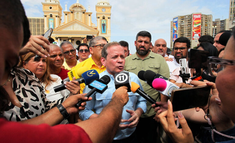 venezuela-precisa-de-nova-constituicao,-diz-guanipa,-opositor-agora-livre-da-prisao