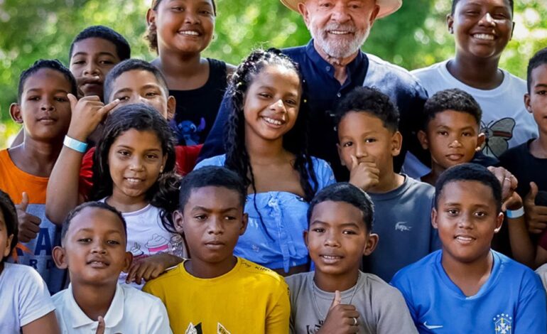 Páscoa é momento de renovação e união, diz Lula em mensagem