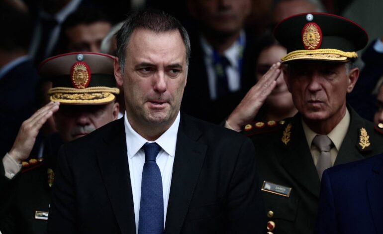 escalada-de-problemas-atinge-alta-cupula-do-governo-de-javier-milei