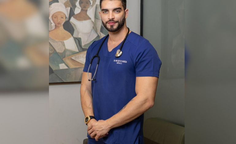 medico-‘bonitao’-que-viralizou-apos-atender-mulher-para-drenar furunculo-se-formou-na-bolivia