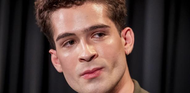 joao-guilherme-vive-hacker-em-‘o-rei-da-internet’:-‘uma-bomba-relogio’