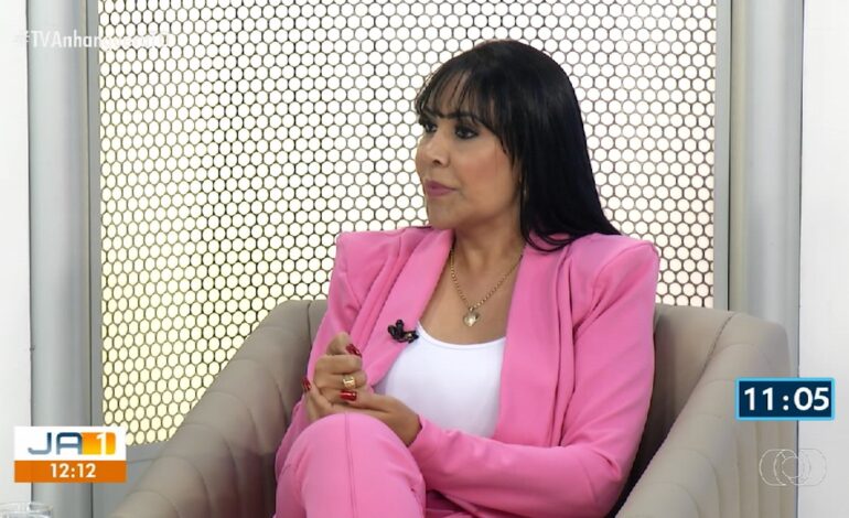deputada-janad-e-levada-para-sede-da-pf-apos-fazer-saque-de-r$-500-mil-em-banco-de-palmas