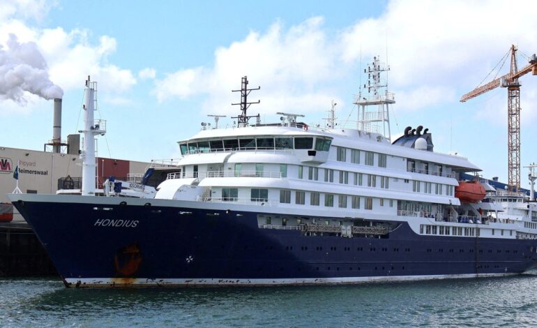 navio-de-cruzeiro-atingido-por-hantavirus-retira-passageiros-doentes
