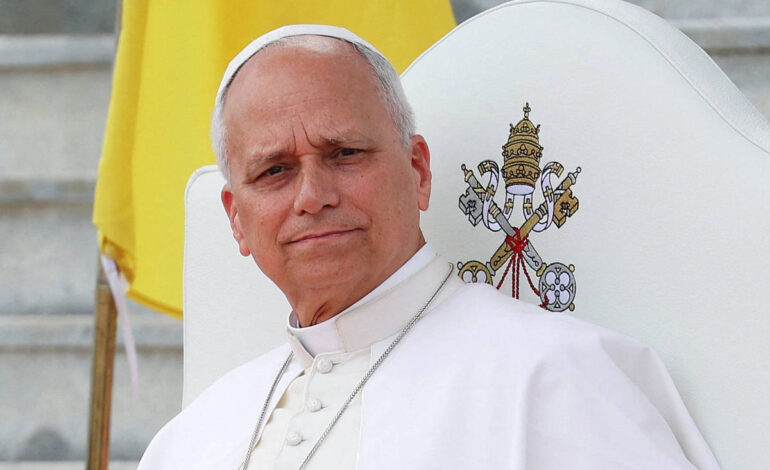atendente-desligou-na-cara-de-papa-leao-14-quando-ele-tentou-mudar-cadastro-em-banco,-conta-padre
