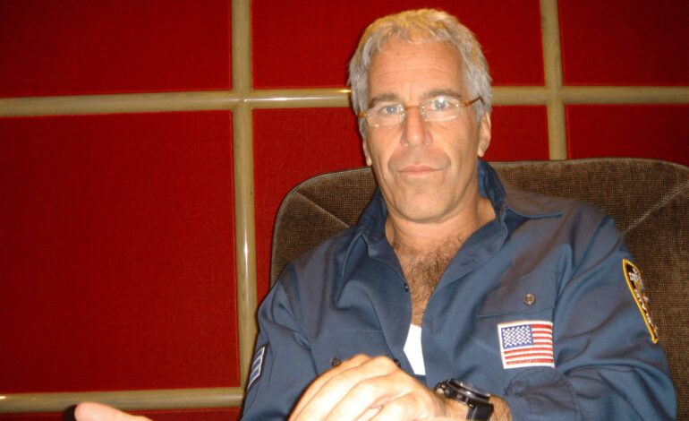 juiz-divulga-suposto-bilhete-de-suicidio-escrito-por-jeffrey-epstein