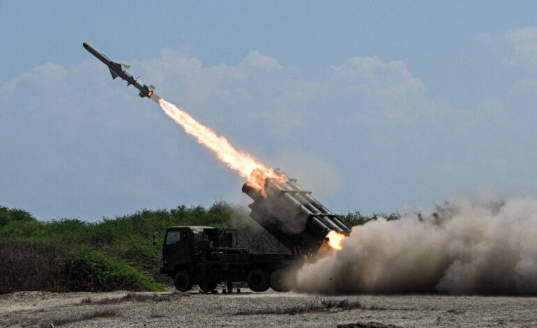 japao-dispara-misseis-e-afunda-navio-em-exercicio-militar;-china-critica